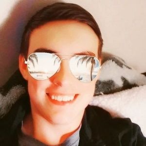 Meet your Posher, Kayden